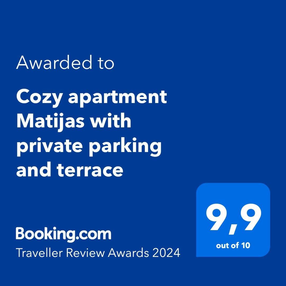 Cozy Apartment Matijas With Private Parking And Terrace สปลิท ภายนอก รูปภาพ